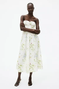 Robe avec corsage smocké