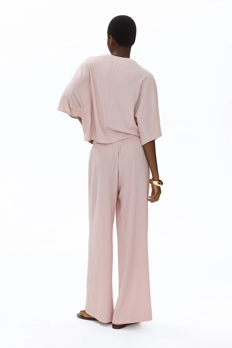 Wide-cut Pull-on Pants