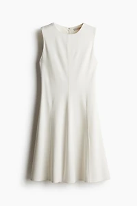 Robe avec jupe évasée