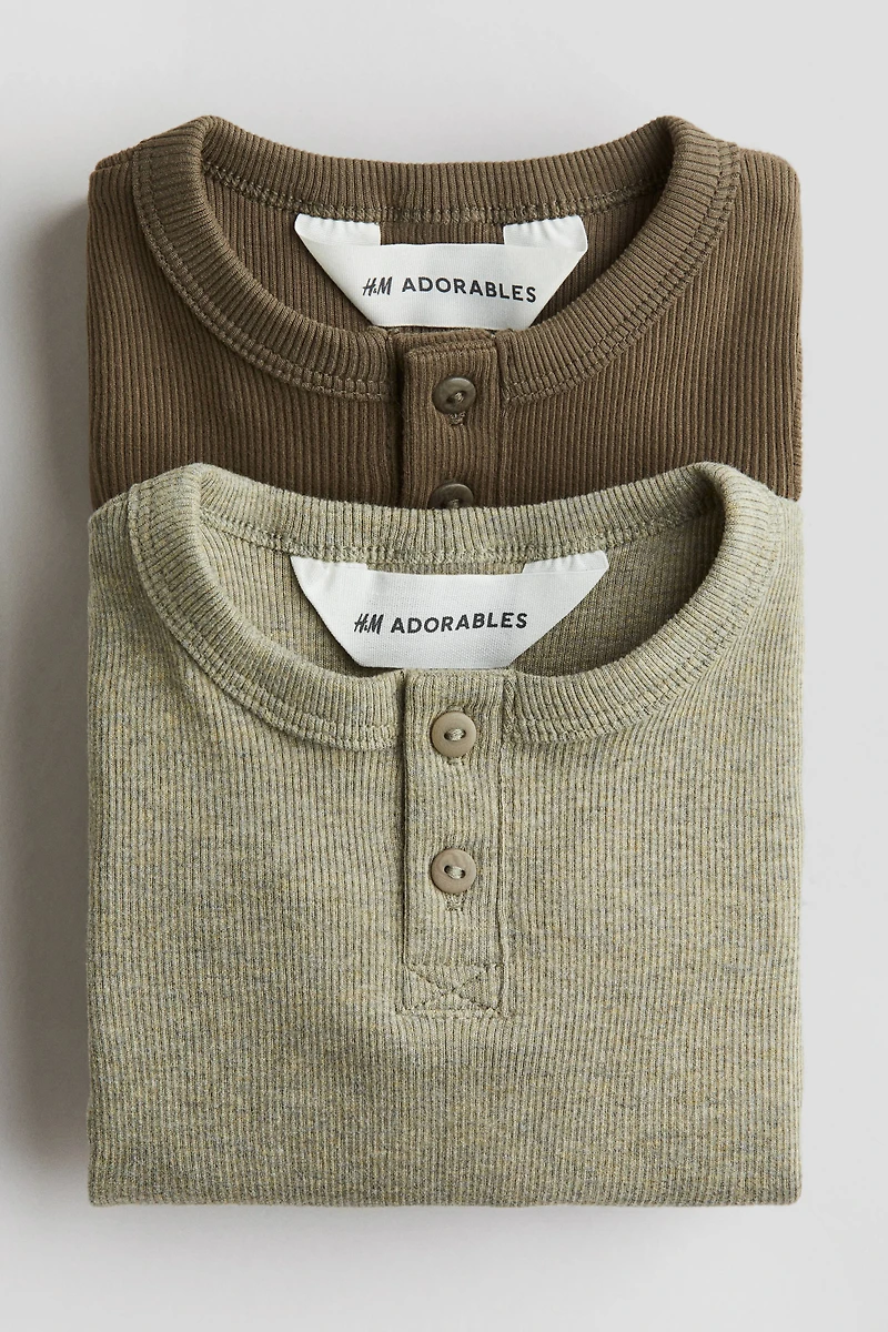 Lot de 2 hauts en coton à encolure boutonnée