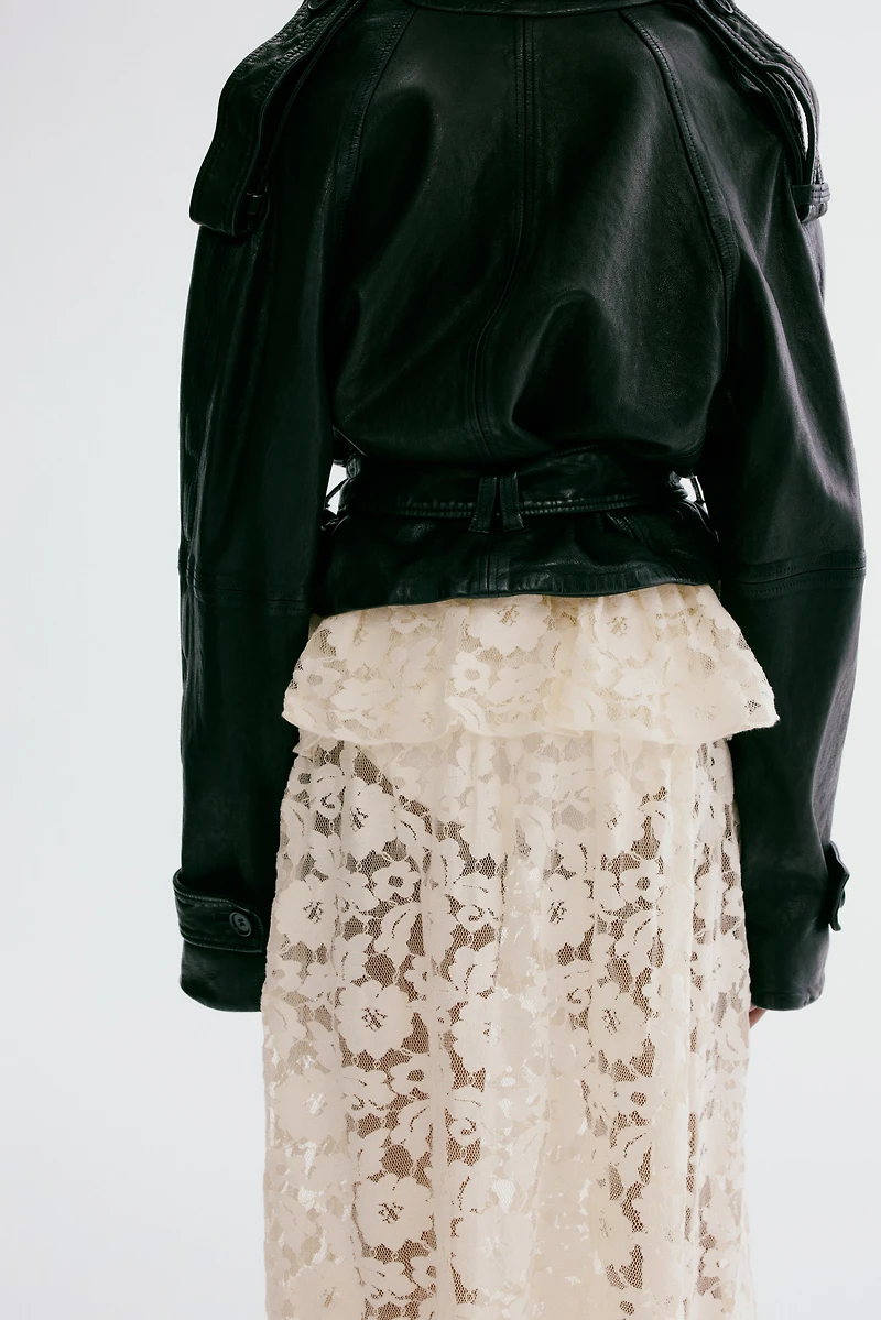 Jupe midi en dentelle