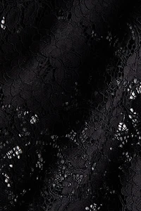 Jupe crayon en dentelle