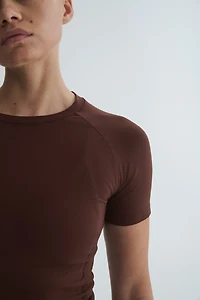 Seamless Slim-Fit Sports T-Shirt with DryMove™
