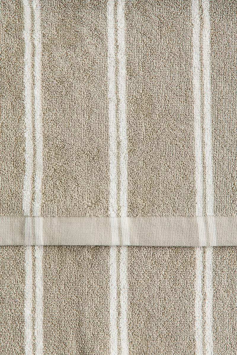 Serviette de bain rayée