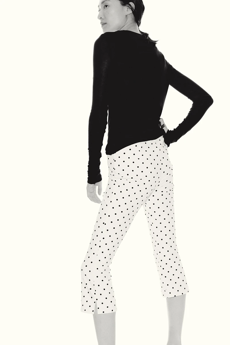 Printed Capri Pants