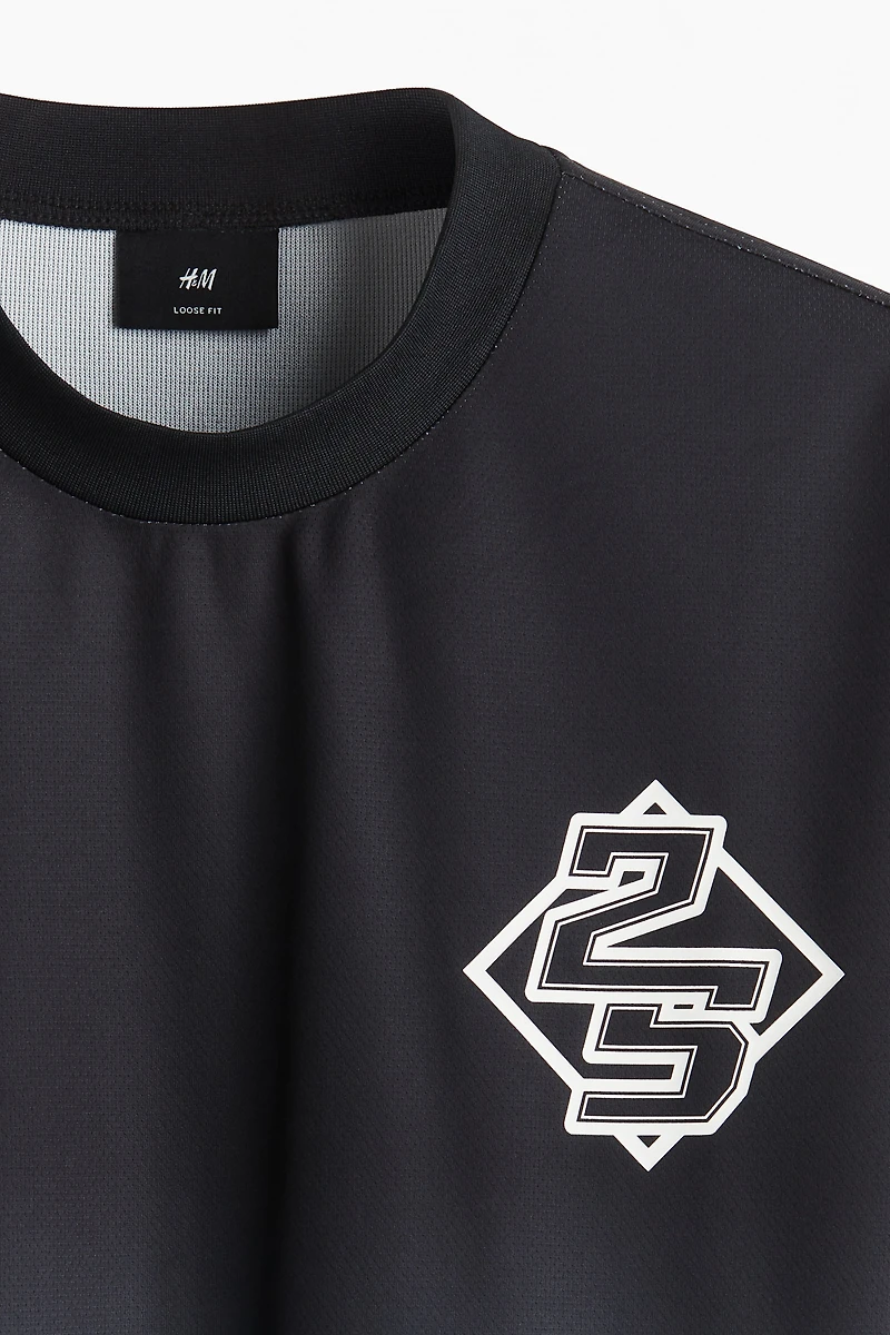 Loose-Fit Long-Sleeved Mesh Shirt