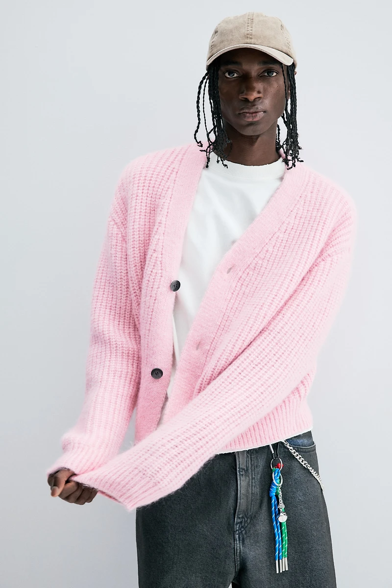 Loose-Fit Rib-Knit Cardigan