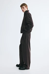 Loose-Fit Pleated Pants