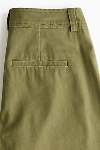 Barrel-Leg Cargo Pants