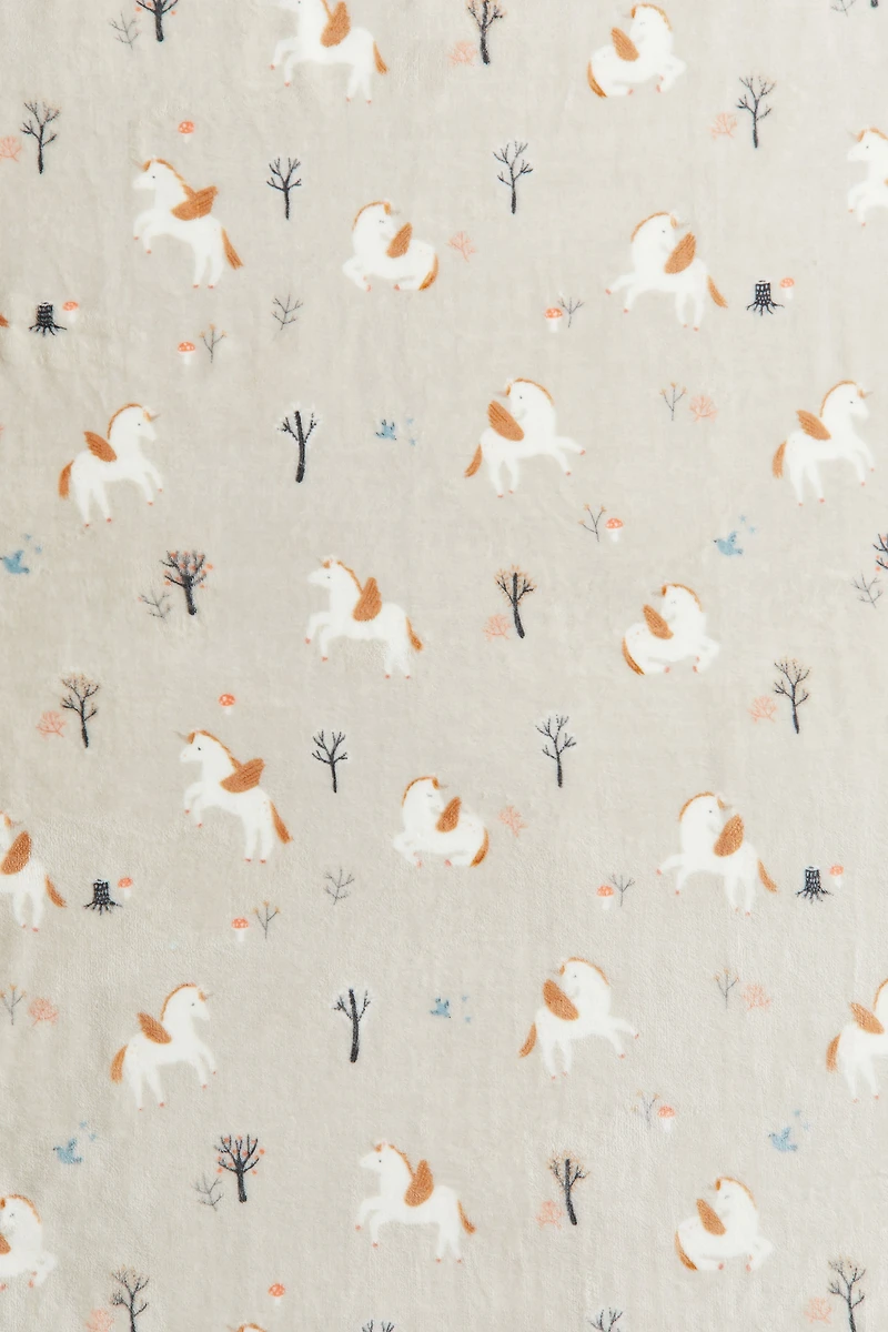 Patterned Fleece Throw