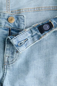 MAMA Wide Low Waist Ankle Jeans