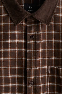 Loose-Fit Cropped Flannel Shirt