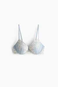 Soutien-gorge pigeonnant en dentelle