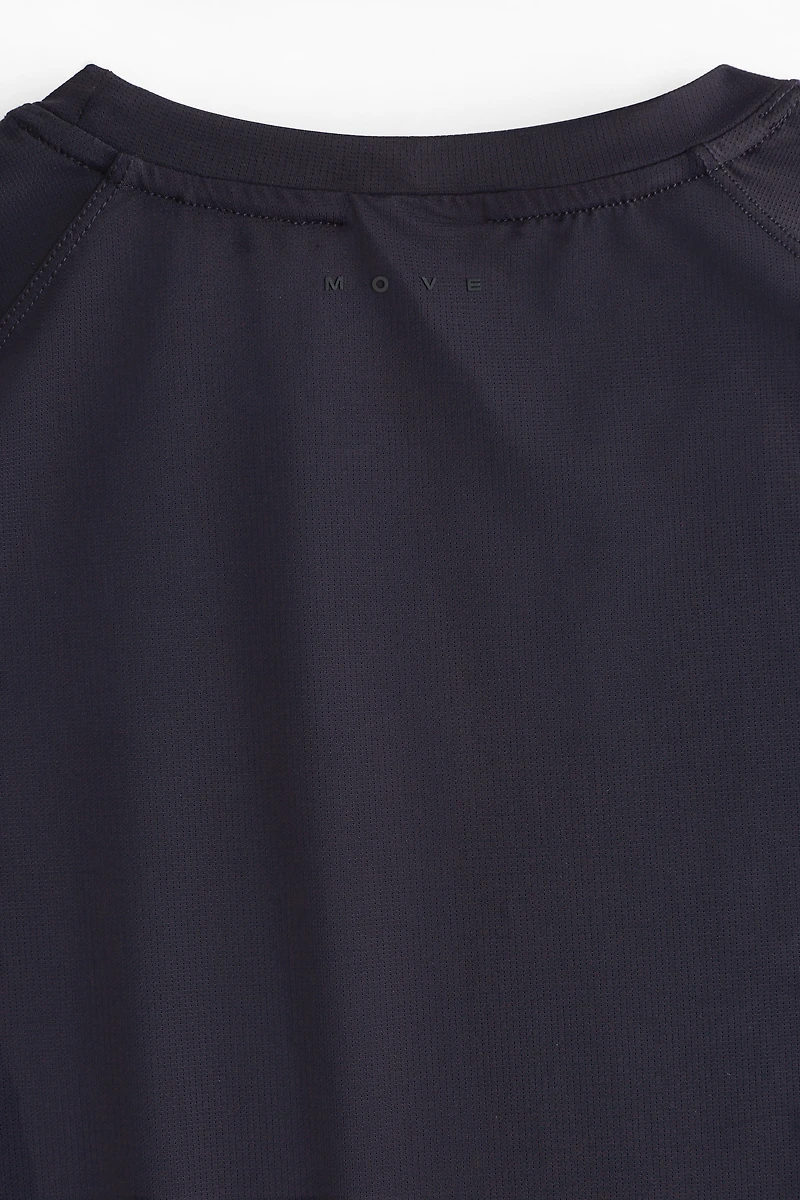 Muscle-Fit Sports T-Shirt with CoolMove™