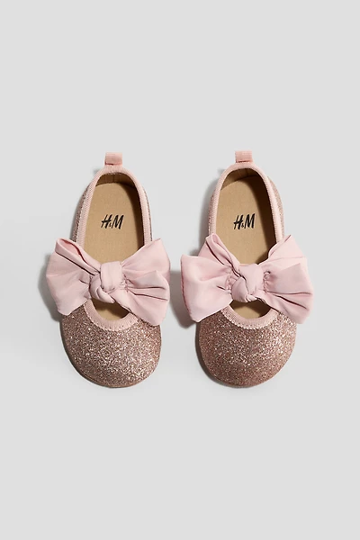 Ballerines avec boucle