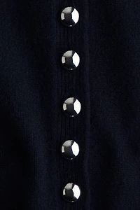Robe en tricot boutonnée devant
