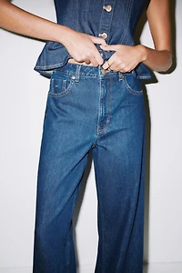 Wide-Leg Ultra High Jeans