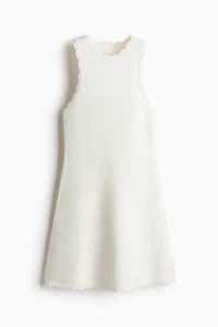 Minirobe festonnée