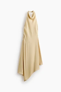 Robe dos nu asymétrique