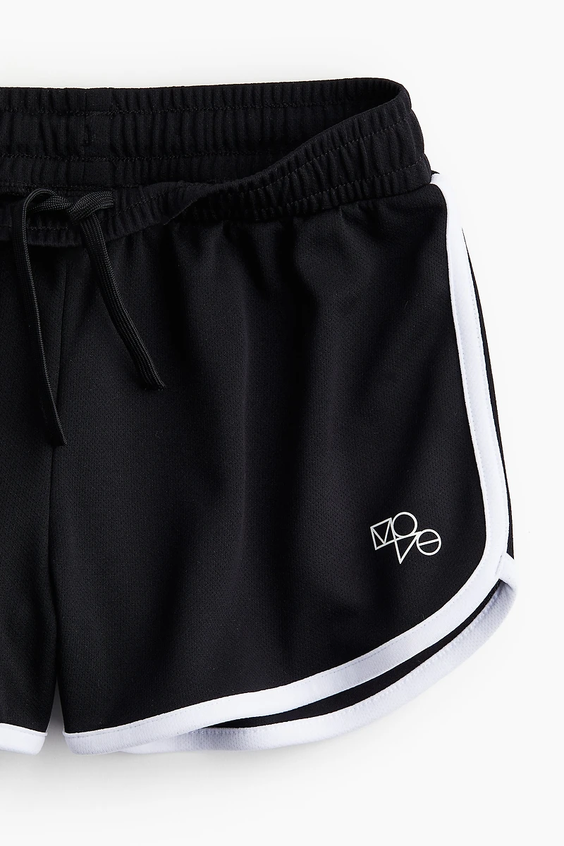 Sports Shorts with DryMove™