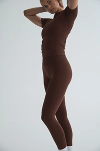 Seamless Slim-Fit Sports T-Shirt with DryMove™