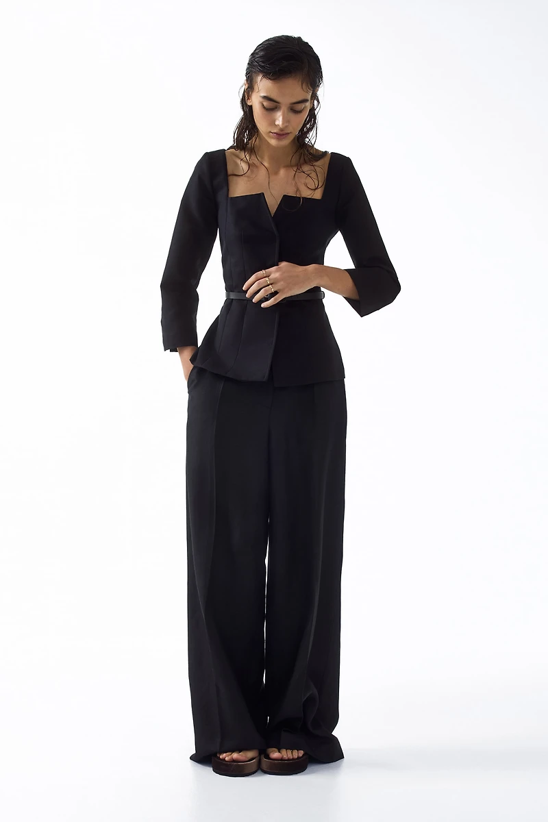 Veston en coton avec encolure carrée