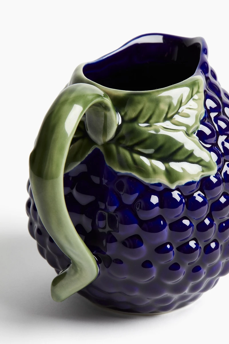 Pichet figuratif en grès cérame