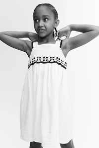 Crochet-look-detail muslin dress