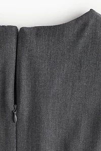 Robe sans manches en sergé
