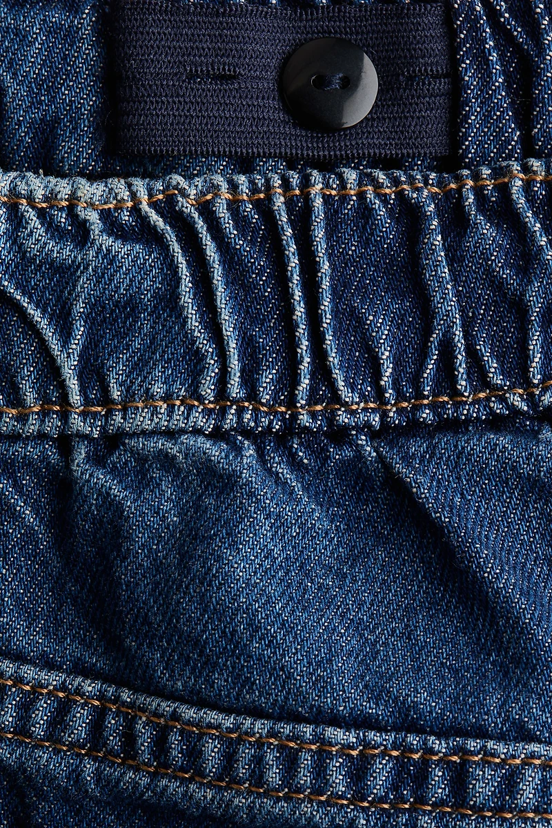 Loose Fit Jeans