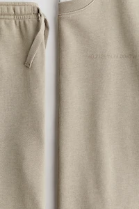 2-Piece Sweatshirt and Joggers Set