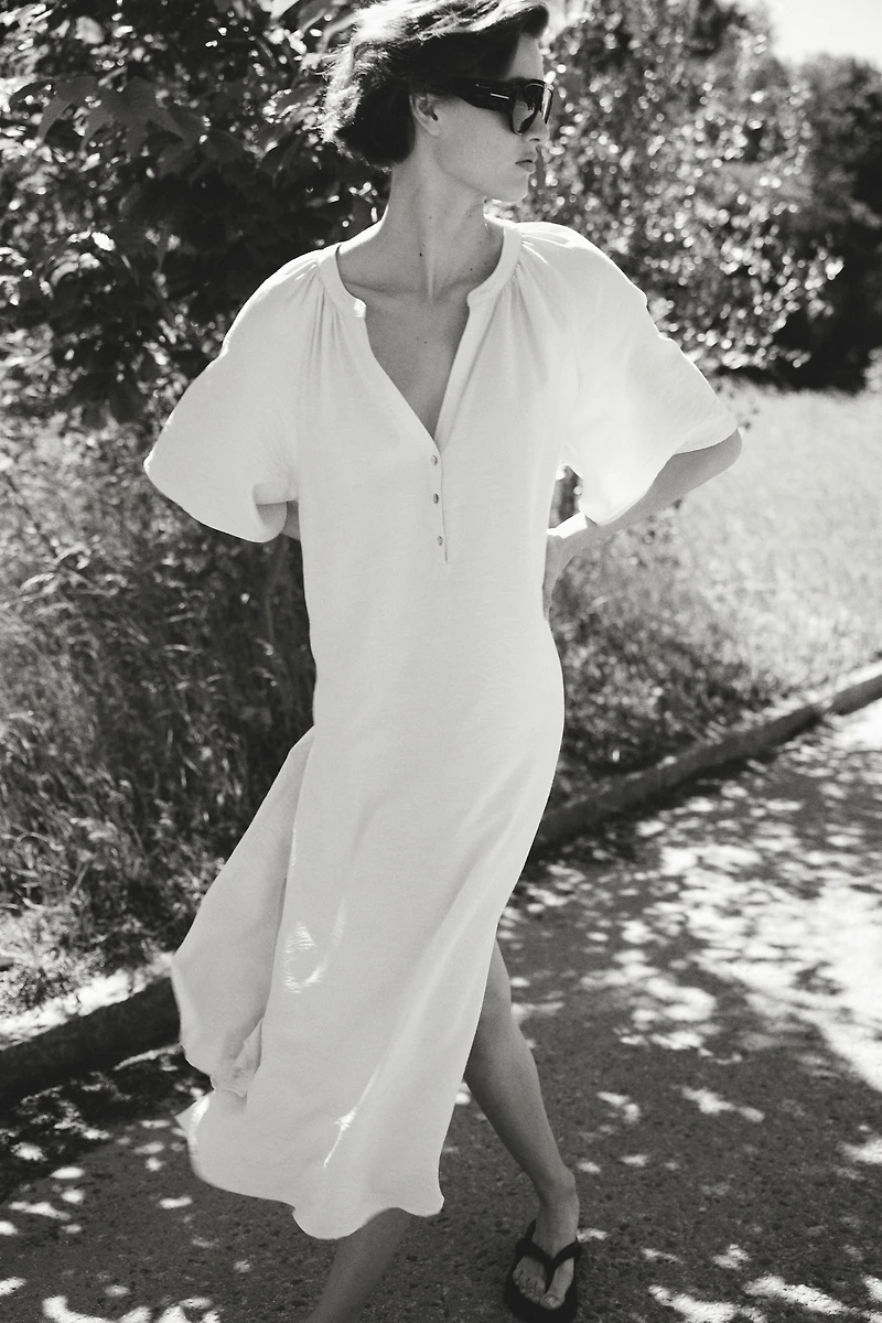 Robe tunique avec liens à nouer