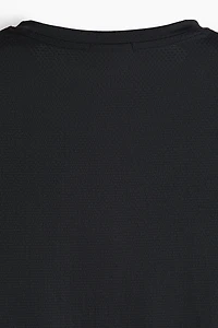 Muscle-Fit Sports Shirt with DryMove™