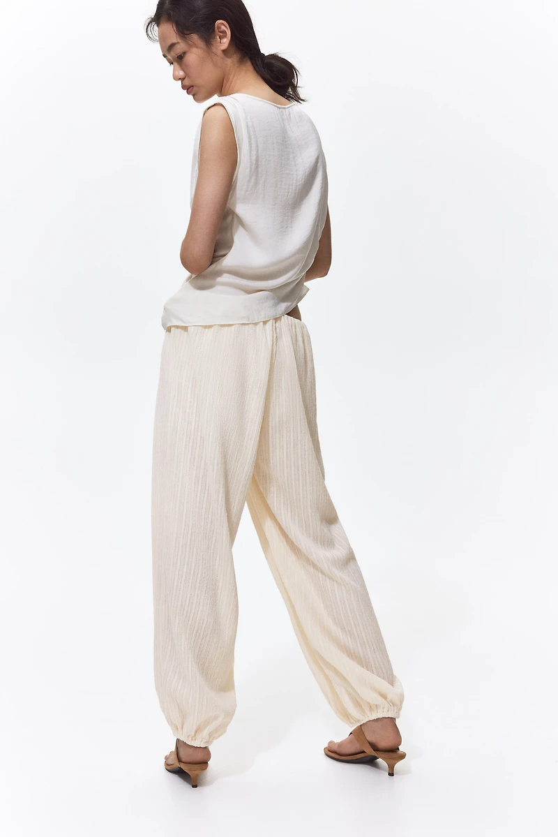Crinkled Balloon-Leg Pants