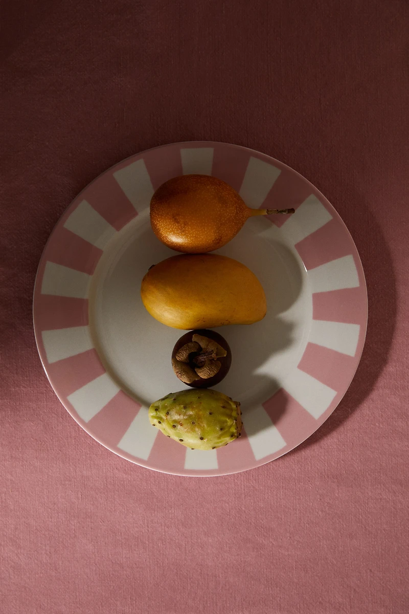 Grande assiette en porcelaine