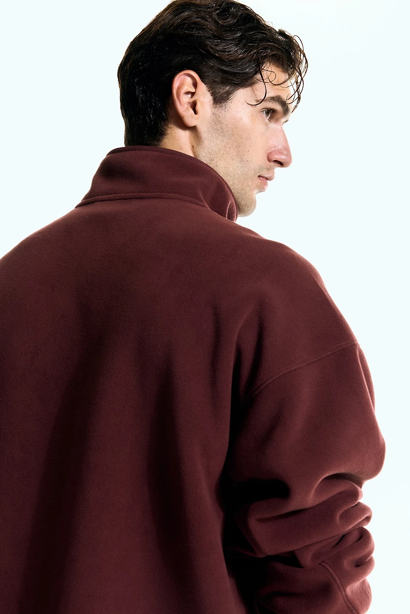 Haut de sport en polar