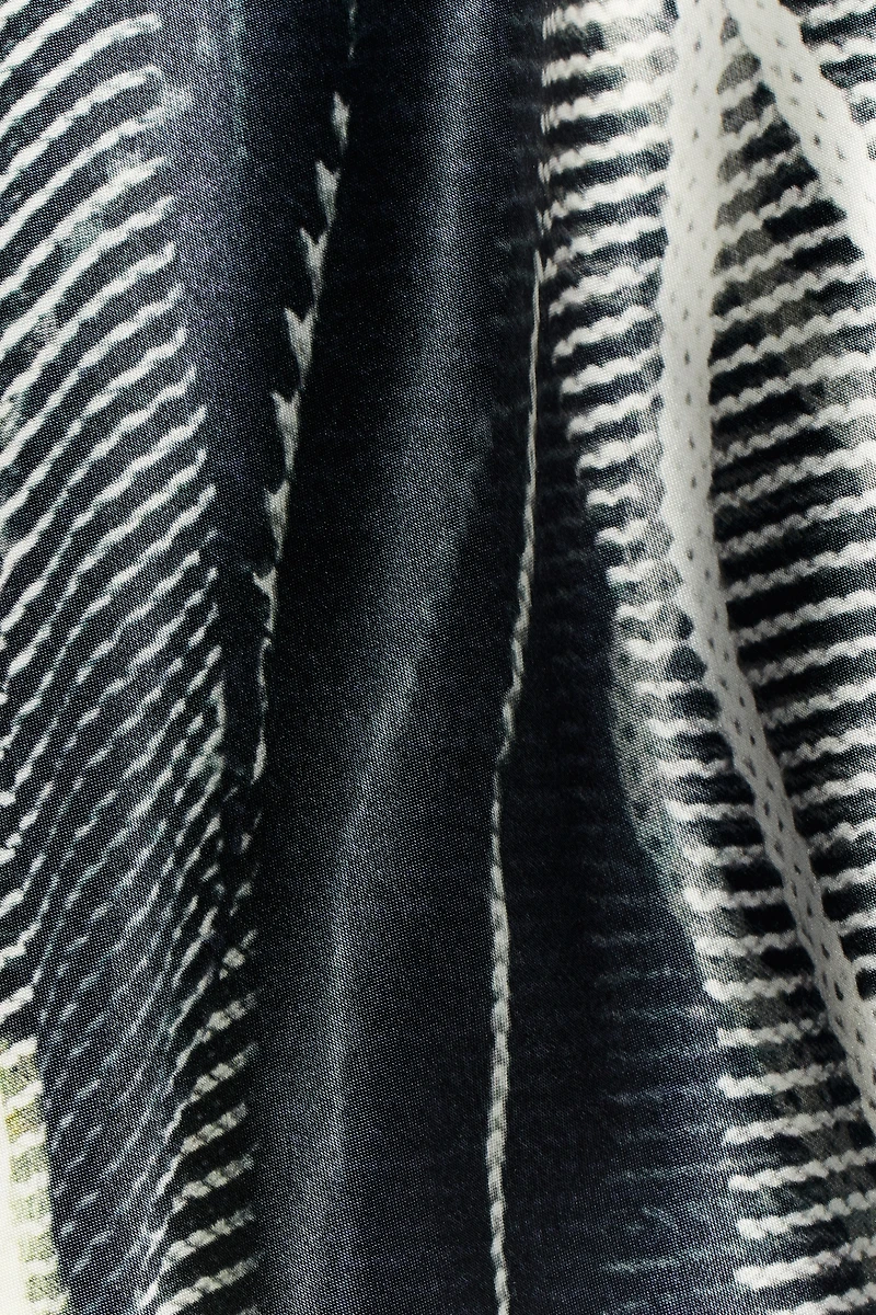 Robe imprimée en satin