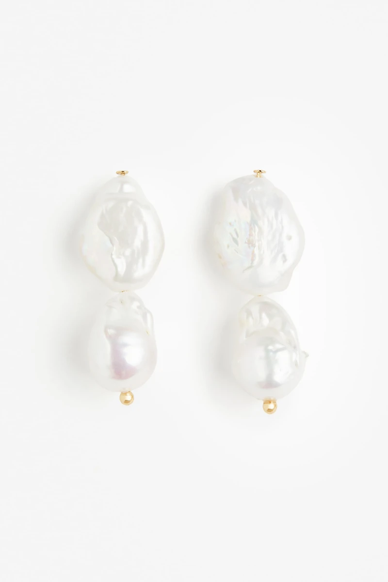 Gold-plated Pearl Pendant Earrings