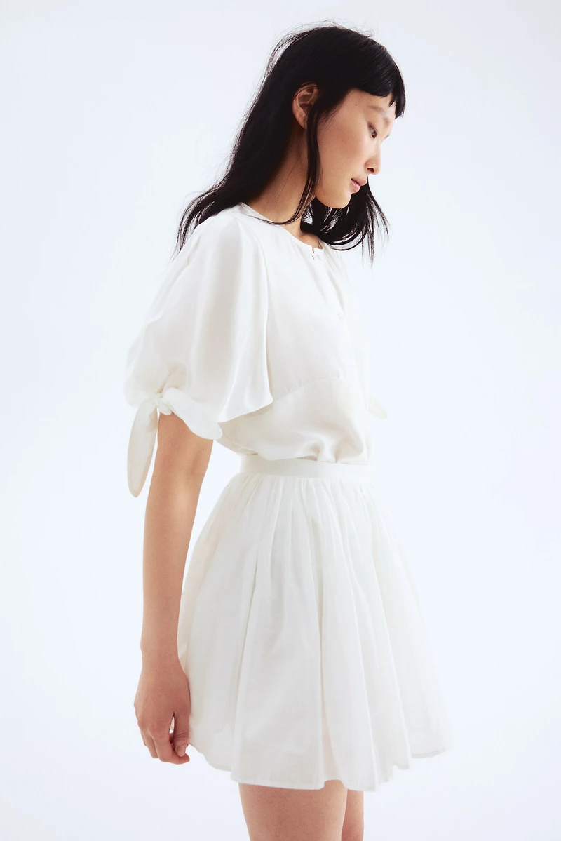 Puff-Sleeved Blouse