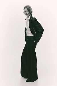 Jean taille haute avec jambes larges