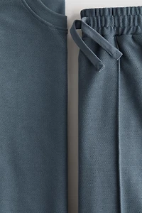 2-Piece Textured Sweatsuit