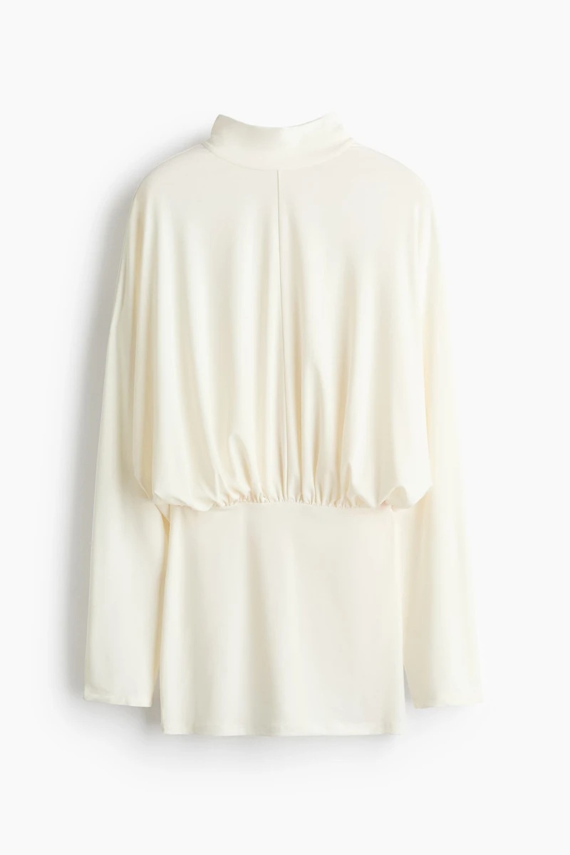 Robe à manches chauve-souris avec détail nouer