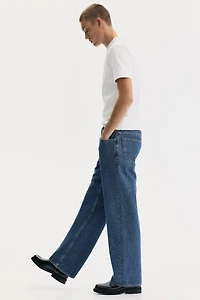 Straight Relaxed Jeans