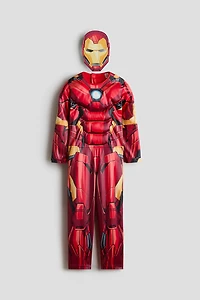 Costume