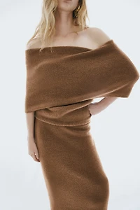 Haut asymétrique en tricot fin