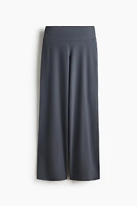 Wide-Leg Sports Leggings with SoftMove™