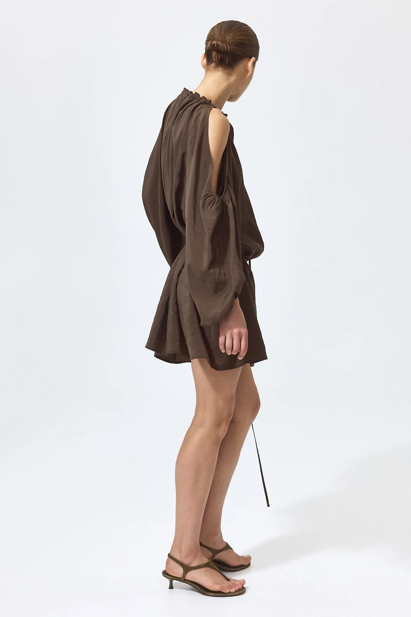 Balloon-Sleeved Open-Shoulder Dress