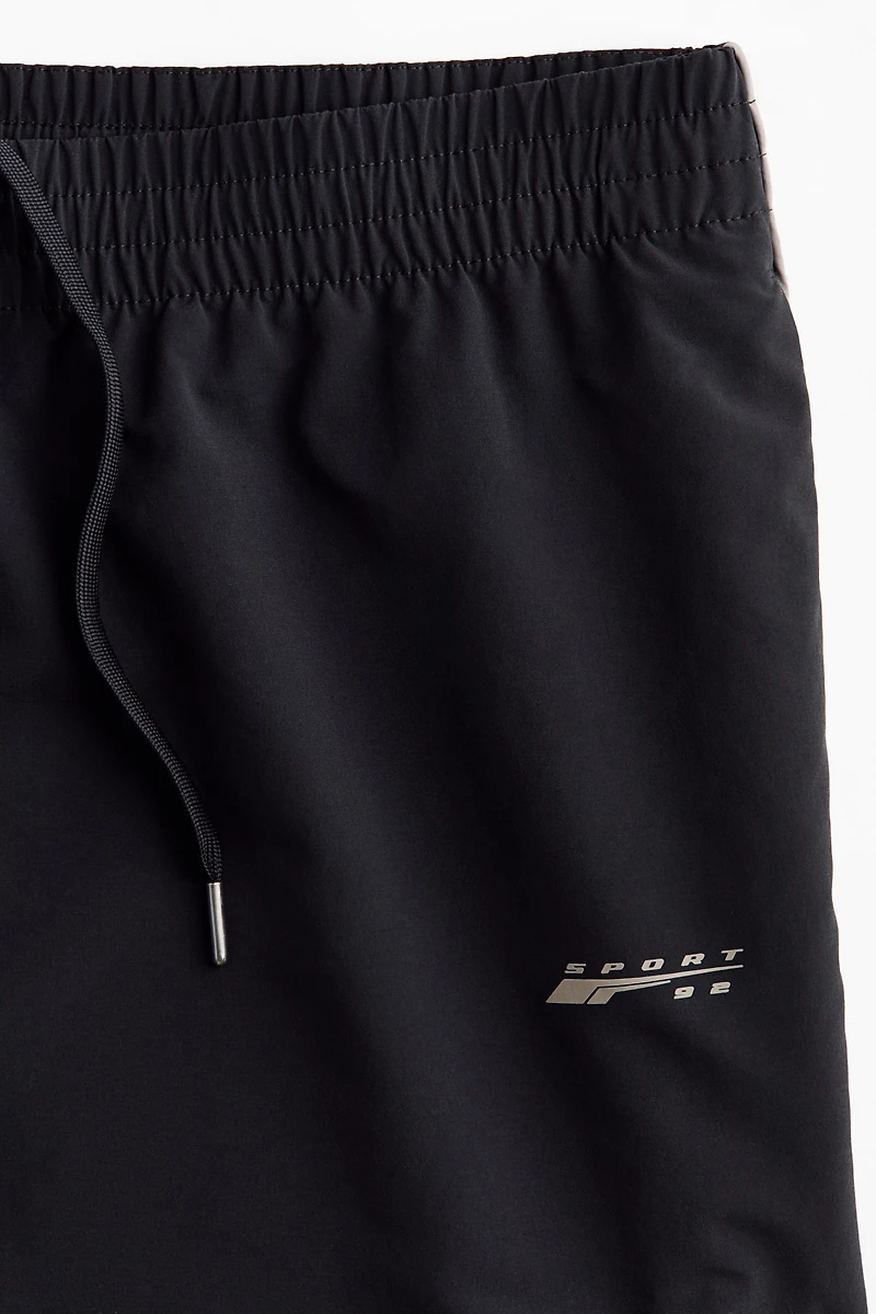 Loose Fit Nylon track pants