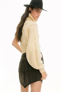 Jupe en sergé avec bas V