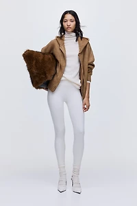 Veste à capuche en tricot fermeture éclair